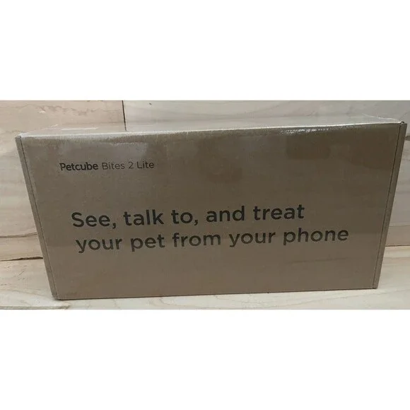 Petcube Bites 2 Lite Smart HD Pet Camera w/ Treat Dispenser SEALED BRAND NEW - Picture 3 of 7